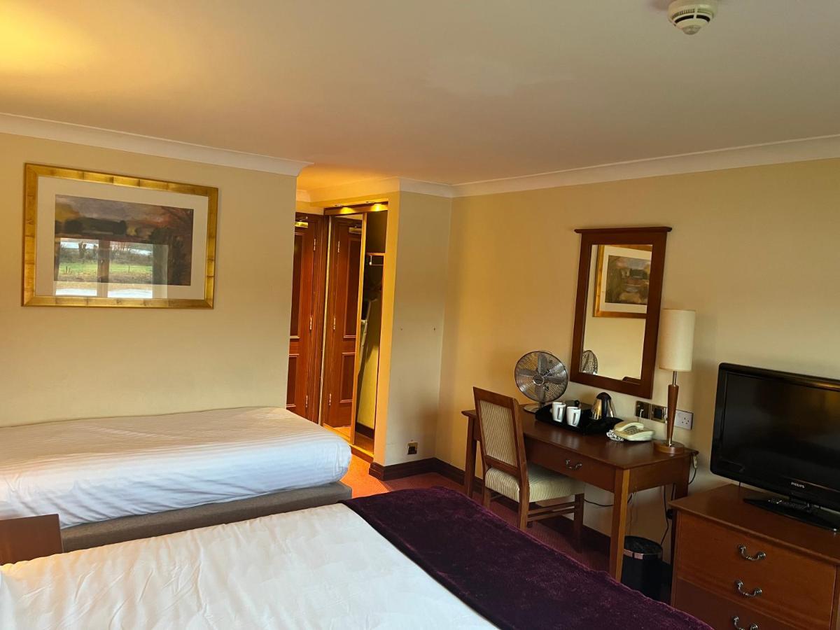 Hotel Macdonald Tickled Trout 4*